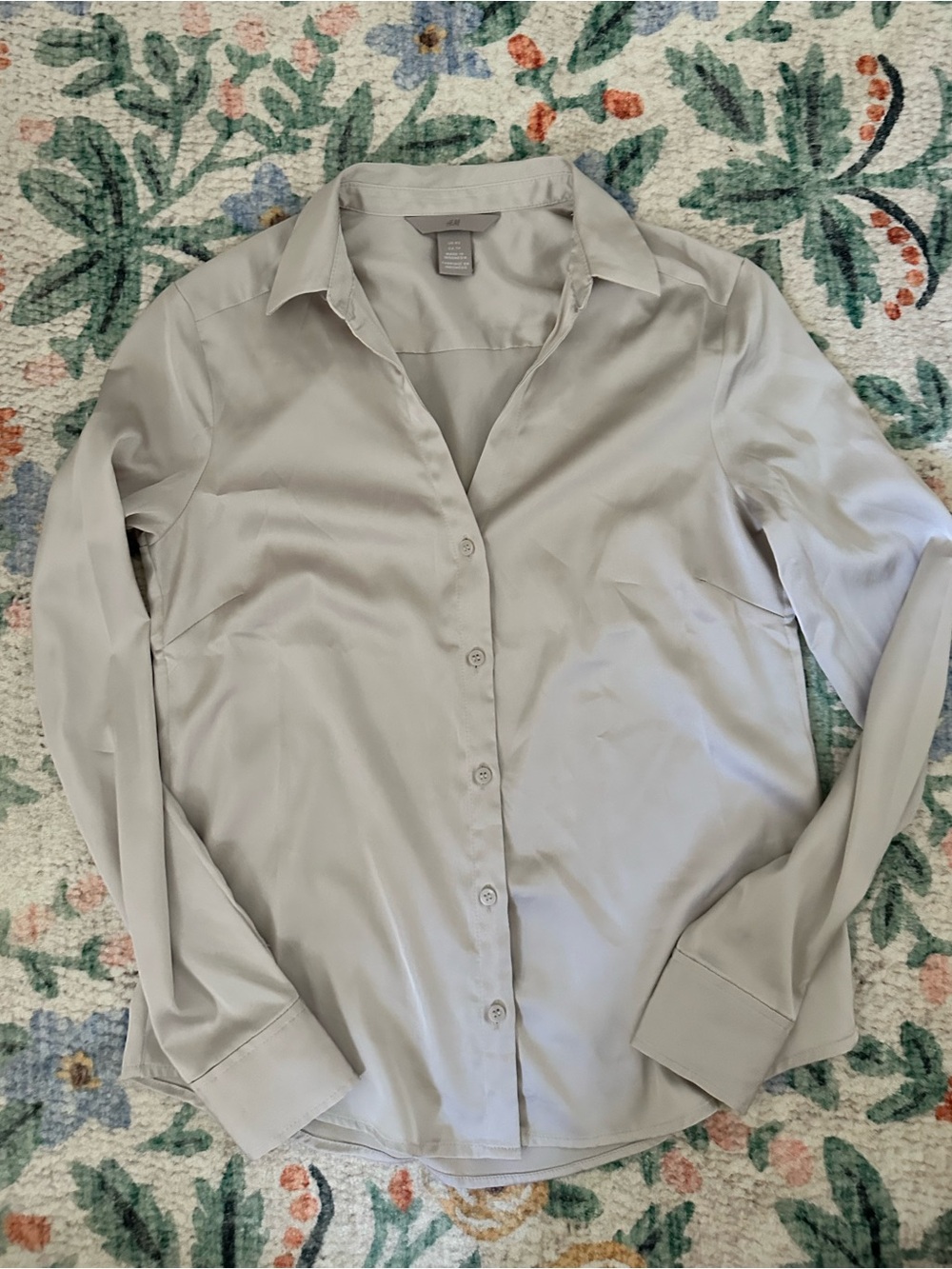 H&M Light Beige Button-Down Collared Shirt